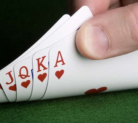 Poker Hand Rankings in Online Poker